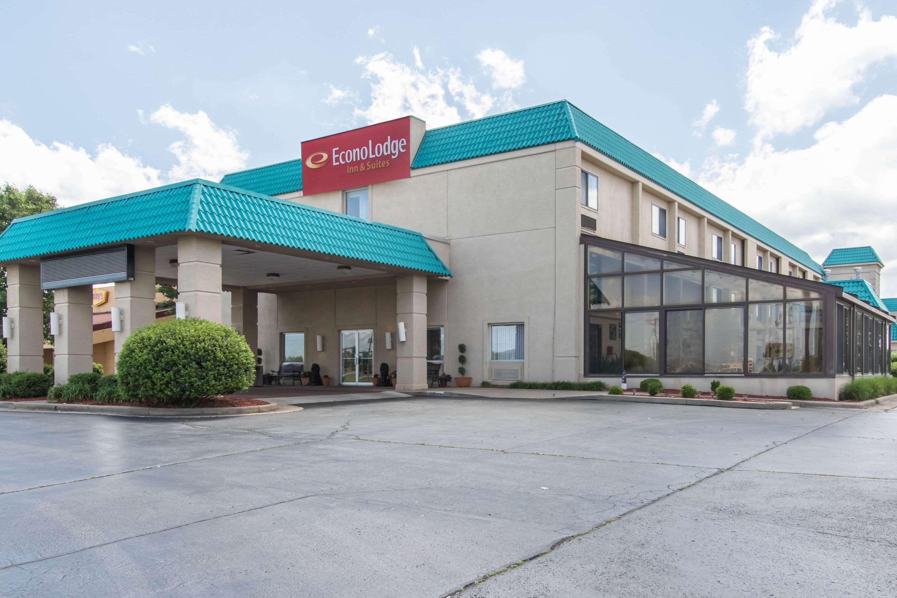 Econo Lodge Inn & Suites Joplin Exterior foto